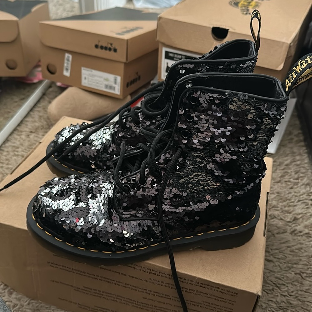 Dr. Martens 1460 Pascal Sequin black + silver boots size 6